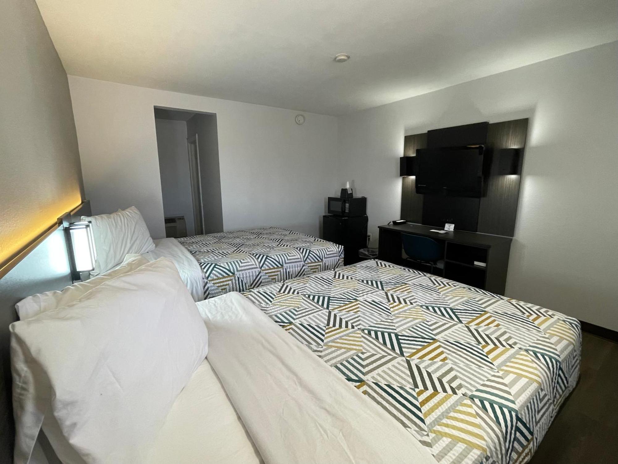 Motel 6 Artesia, Nm Экстерьер фото